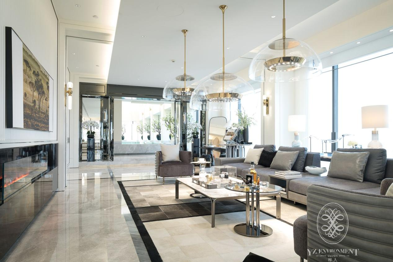 Light luxury furniture