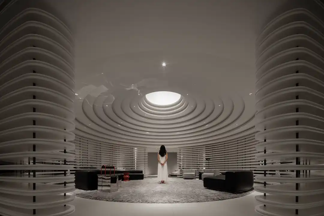 high-end quality and global service